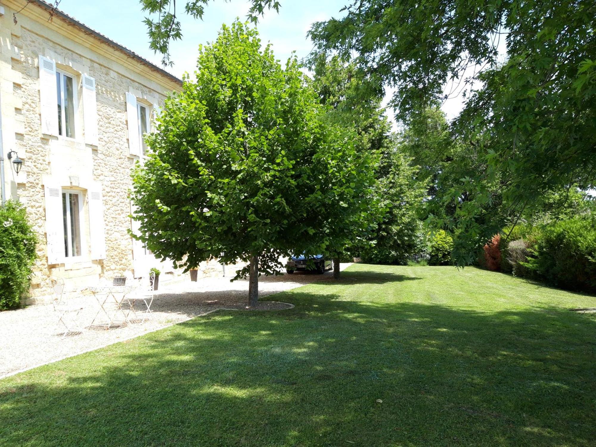 La Gentilhommiere Saint-Aubin-de-Branne Exterior foto