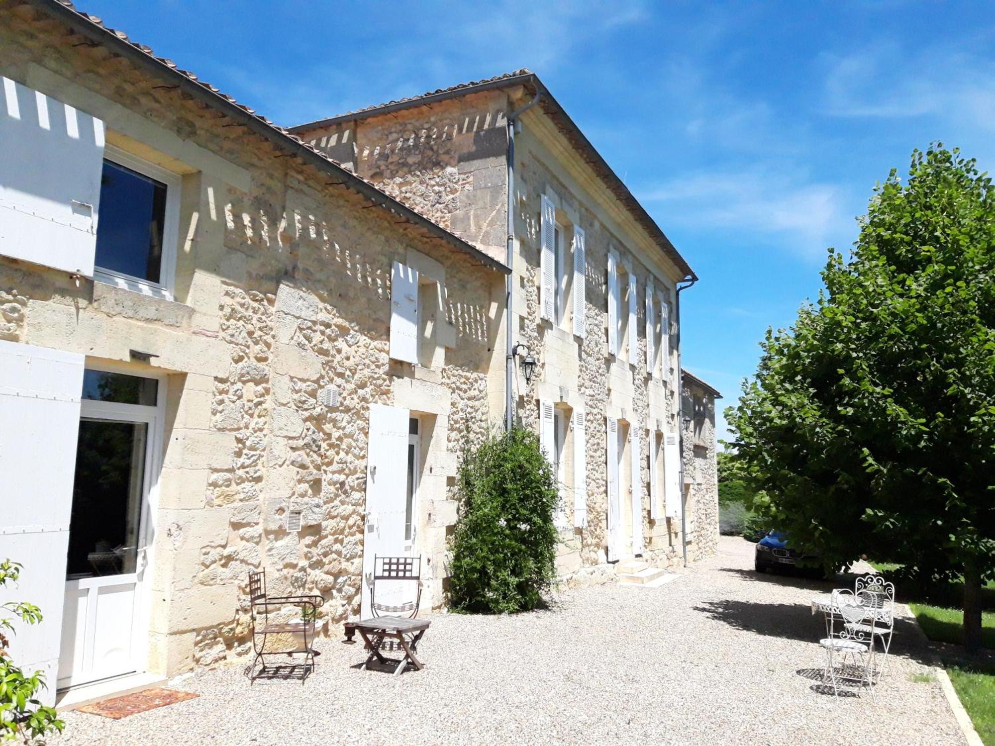 La Gentilhommiere Saint-Aubin-de-Branne Exterior foto